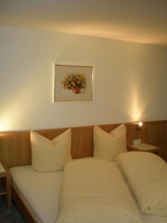 Apartments Alpenrose Flirsch Habitación foto